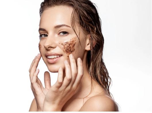 10 Essential Skincare Tips for Oily Skin