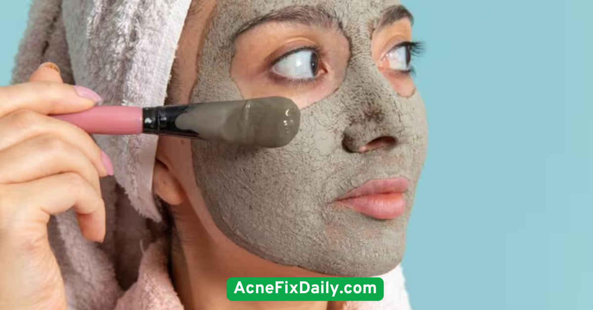 Choose Clay Masks for Weekly Oil Absorption