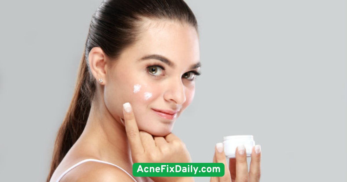 Use a lightweight, non-comedogenic moisturizer